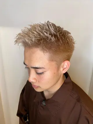 カラー メンズ レイヤー/ハイトーン ROKUのヘアスタイル