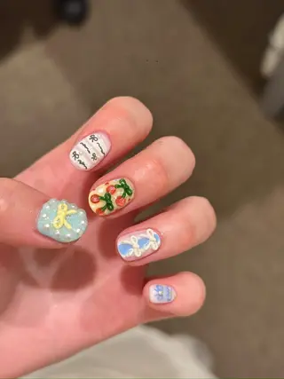 ネイル 🎀 Hiyubi._.nail 🫧所属・🎀フェイ フェイ🫧💗のネイルデザイン