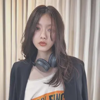 セミロング 韓国ヘア/レイヤー /髪質改善【ミカベ】のヘアスタイル