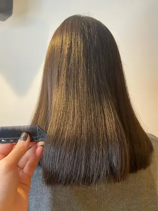 ミディアム カラー ayumi🦖/ ブリーチカラーのヘアスタイル