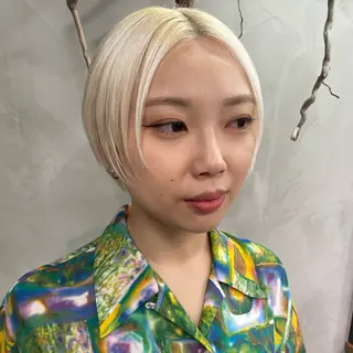 ショート カラー RorriM natsuのヘアスタイル