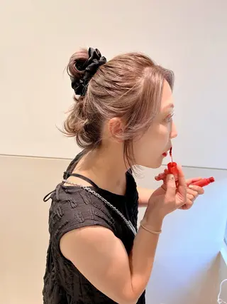 ミディアム パーマ レイヤー:透けカラー :髪質改善🌼✨のヘアスタイル