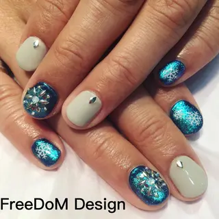ネイル ＦreeDoＭ   Design所属・W KUMIのネイルデザイン