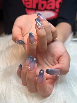 ネイル schon（スチョン）所属・Schon🫧 yuna🫧のネイルデザイン