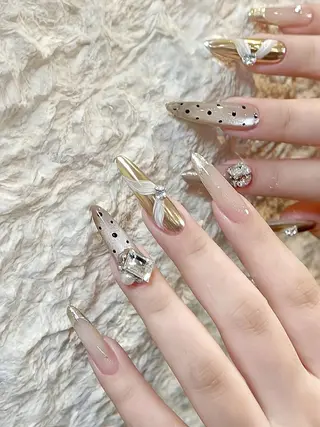 ネイル ホウ エンのネイルデザイン