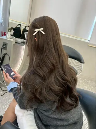 ロング カラー 🎀大川 錬🎀 ブリーチなしWカラーのヘアスタイル
