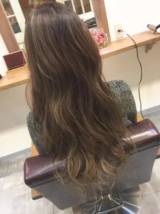 ロング カラー 透明感/ 美髪矯正/田中恭のヘアスタイル