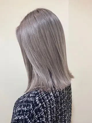 ミディアム カラー ANNA /艶髪/ハイトーンのヘアスタイル