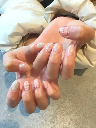 ネイル Nest 岩崎のネイルデザイン