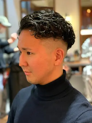 ショート パーマ メンズ BINGO HAIR WORKS 【ビンゴヘアワークス】所属・🎱メンズフェード 特化HYOGA🎱のヘアスタイル