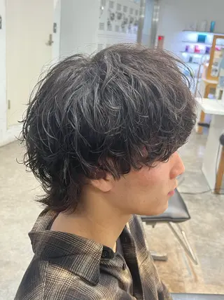 パーマ メンズ fifth 渋谷原宿 波巻きパーマイノウエのヘアスタイル