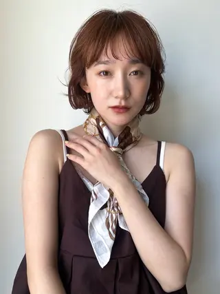 ショート カラー パーマ 切りっぱなしボブ ×暖色🌷江梨🍎のヘアスタイル