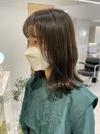 ミディアム カラー 遠藤 眞実のヘアスタイル