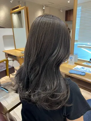 セミロング カラー 🥀韓国ヘア🥀 宮津真菜のヘアスタイル