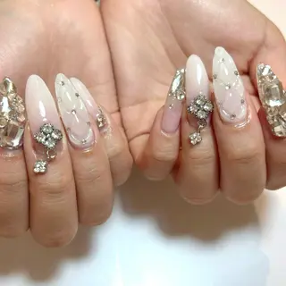 ネイル eight横浜🧸 kumabeのネイルデザイン