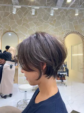 ショート カラー 坂井 茅聖のヘアスタイル