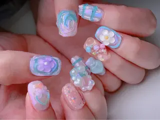 ネイル JINI NAIL所属・ジニ ネイルのネイルデザイン
