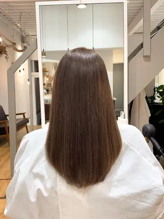 カラー 南 柚香のヘアスタイル