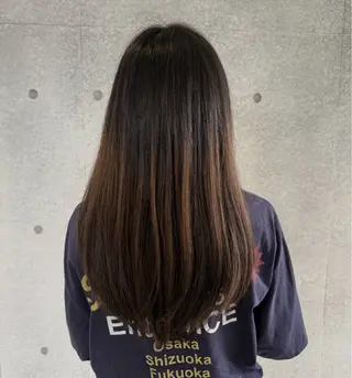 ミディアム ハコ（HACO)所属・豊嶋 暉直のヘアスタイル