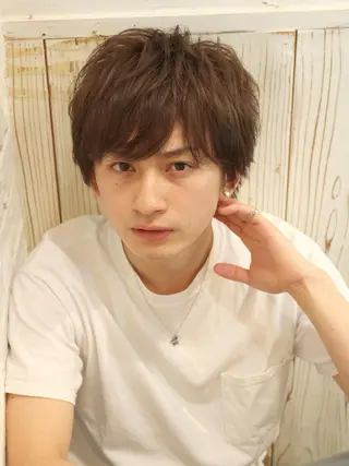 メンズ 乳井 悠香のヘアスタイル