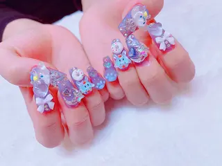 ネイル Makana Mana所属・Makana Manaのネイルデザイン