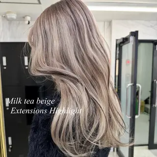 ロング カラー シールエクステ特化 ハイトーン、NANAのヘアスタイル