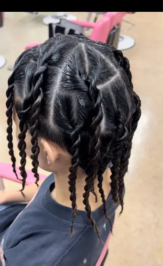 ロング ヘアアレンジ メンズ ブラックヘア🧜‍♂ 😈itsuki👿のヘアスタイル