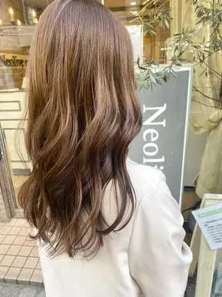 セミロング カラー 宮内 真乃のヘアスタイル