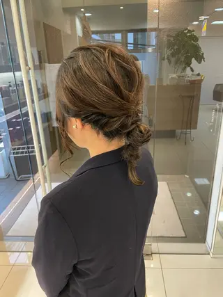 ミディアム 鎌倉/アレンジ/暗髪 /髪質改善/ ユキミのヘアスタイル