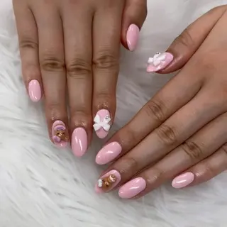 ネイル SHI ONのネイルデザイン
