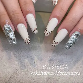 ネイル B☆STELLA KUWABARAのネイルデザイン