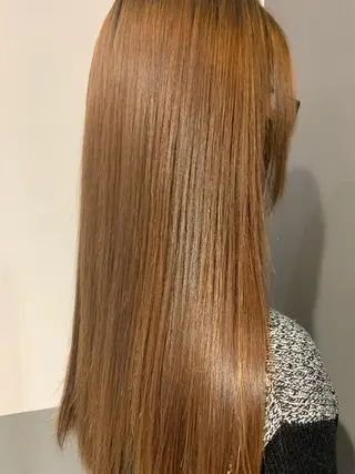 セミロング IT by ALBUM八王子店のヘアスタイル