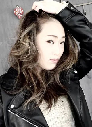 セミロング 松本 和人のヘアスタイル