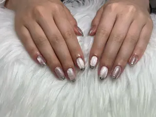 ネイル Maggie イイのネイルデザイン