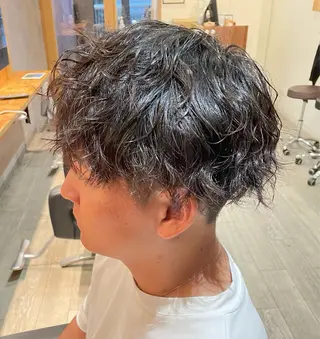 パーマ 市妙 瑠基のヘアスタイル