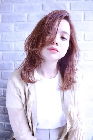 ミディアム カラー パーマ 増子 幹樹のヘアスタイル