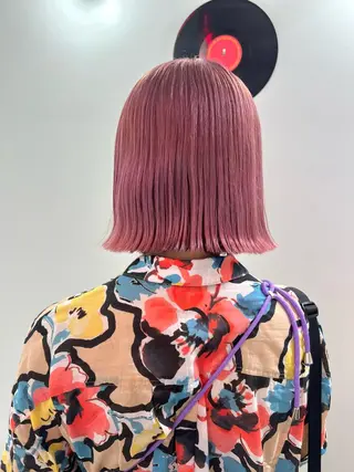 ショート カラー ヘアアレンジ 🧨ブリーチー×ボブ レイヤー💎じゅえるのヘアスタイル