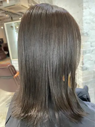 セミロング ZELE AVEDA浦和PARCO店所属・若生 神のヘアスタイル