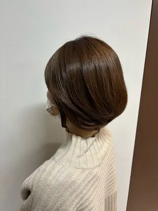 カラー 伊藤 那月のヘアスタイル