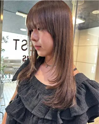 ロング カラー 酸性ストレート 🤍🎀honokaのヘアスタイル