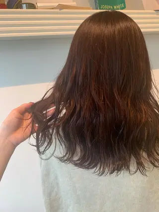 ミディアム カラー ハイトーン/レイヤー 💜Akaneのヘアスタイル