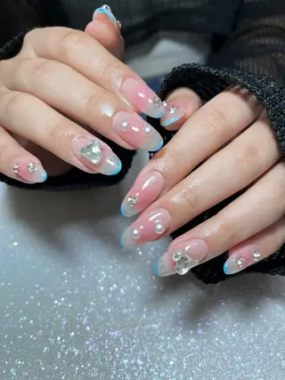 ネイル Flowerネイルサロン所属・. yukiのネイルデザイン