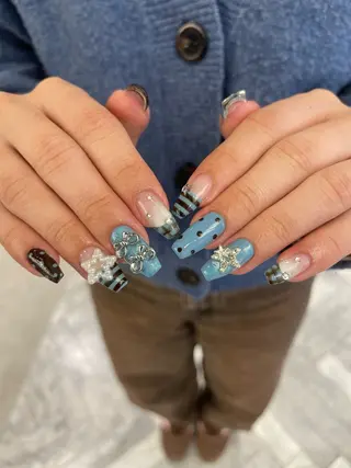ネイル ユナ🌙 nailのネイルデザイン
