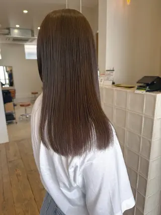 ロング 💛🤍U too e’s 鎌倉🧸のヘアスタイル