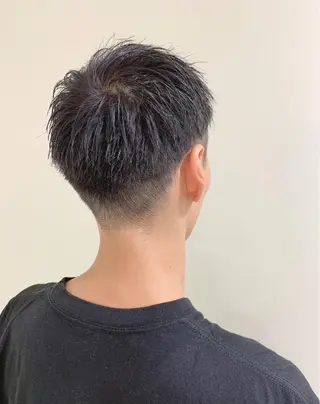 ショート HIRO GINZA新橋店所属・山内 敢史のヘアスタイル