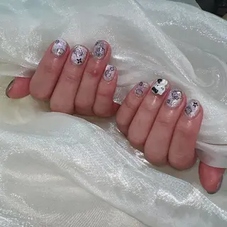 ネイル DOMI　NAIL 💅🏻のネイルデザイン