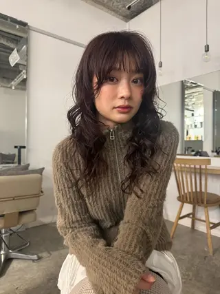 ロング パーマ 飯塚 昇太のヘアスタイル