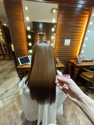 セミロング stylist YUTOのヘアスタイル