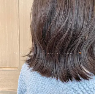 ミディアム カラー ece.所属・篠原 詩菜のヘアスタイル