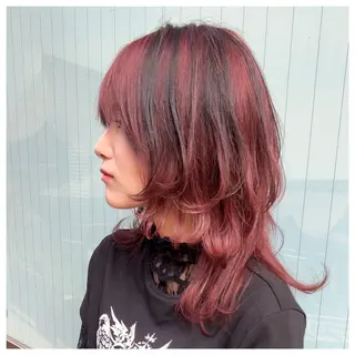ミディアム カラー ショート・ハイトーン ズーキーのヘアスタイル